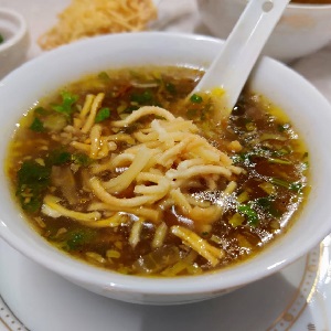 Man-Chow Soup With Crispy Noodles